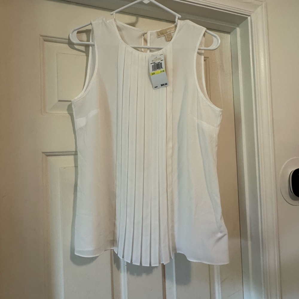 Michael Kors White Sleeveless Pleated Blouse